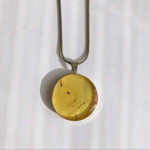 Vintage Rabbit Art Resin Pendant Chain Necklace